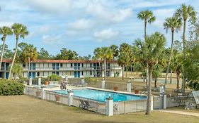 Motel 6-Spring Hill, Fl - Weeki Wachee